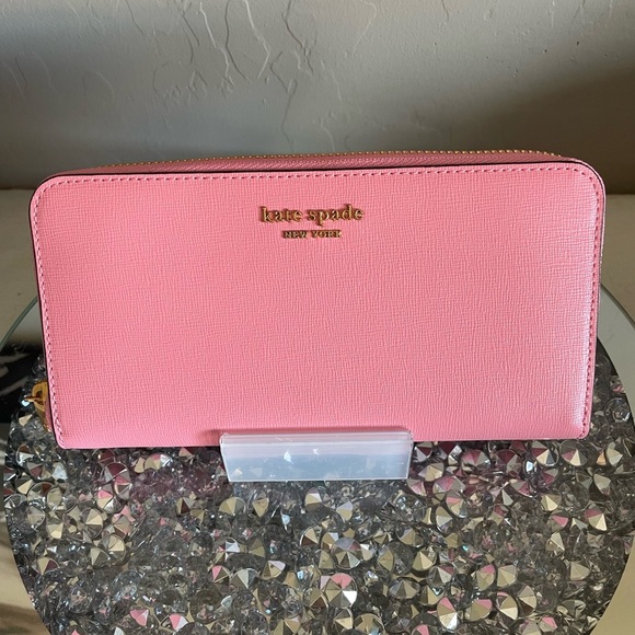 NWT Kate spade zipper wallet - Picture 1 of 7